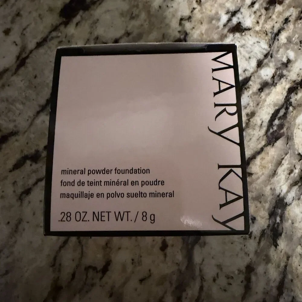 Mary Kay Mineral Powder Foundation Bronze 4 040993 .28 oz 8g Discontinued NIB